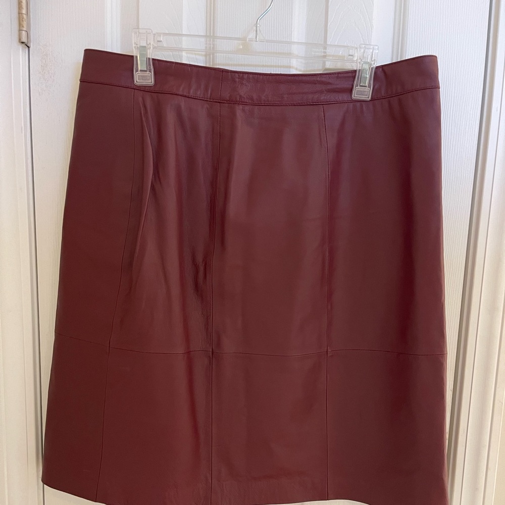 Liz Claiborne leather skirt